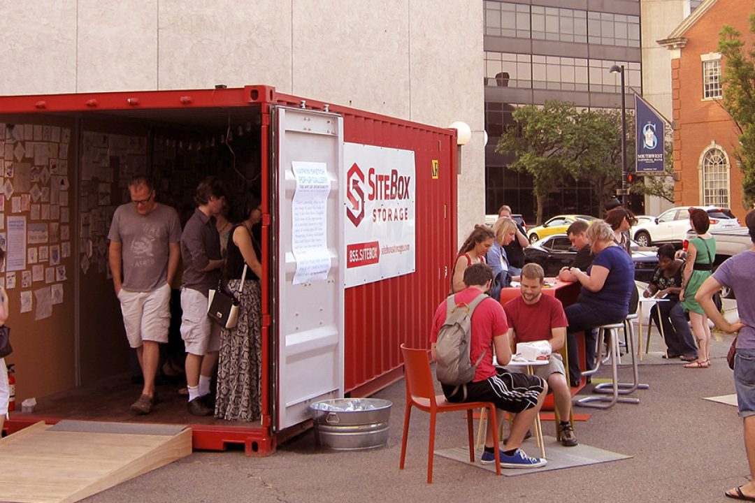 TRANSPORTE-CONTENEDORES-PERSONALIZADOS-EVENTOS