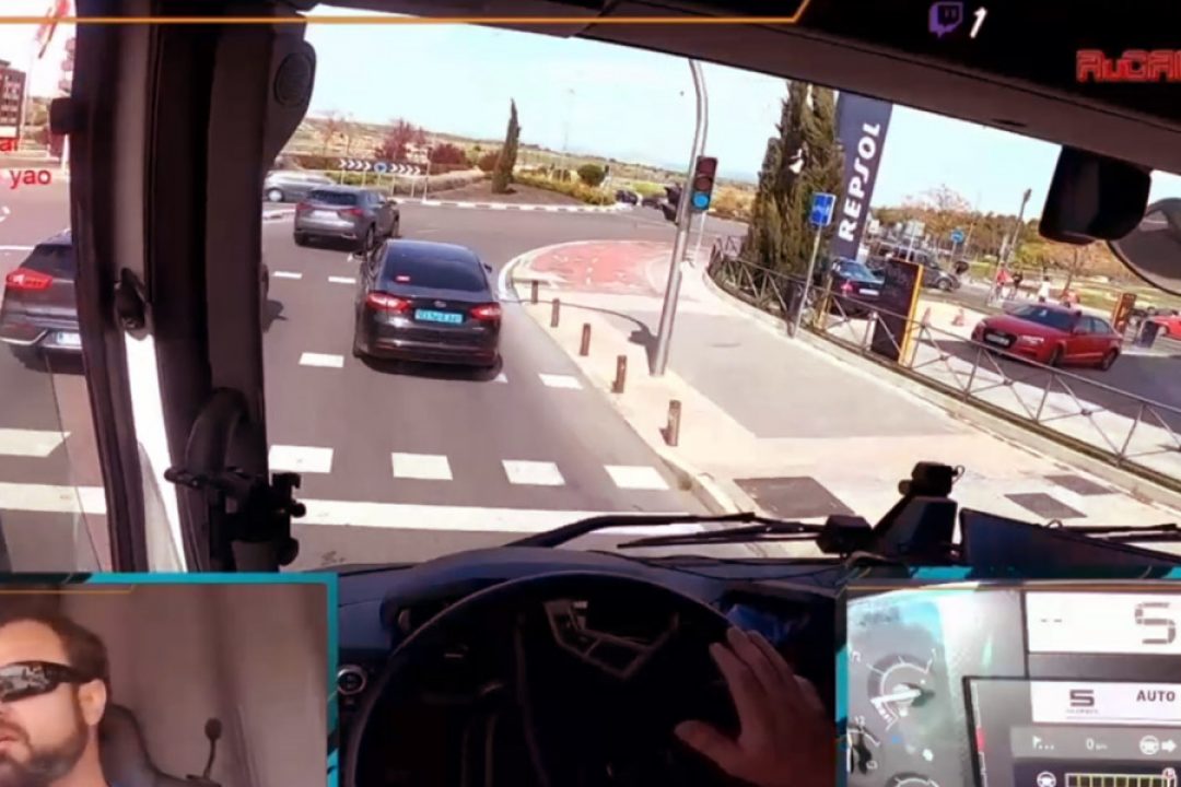 Conductores-en-la-red.-Una-forma-original-de-mostrar-el-mundo-del-camión